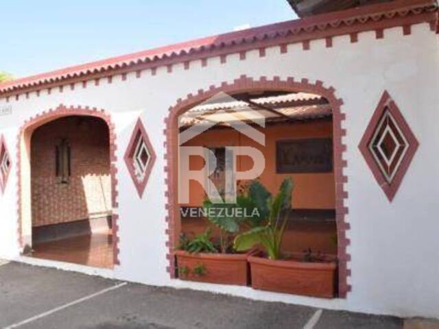 #SGC-113 - Posada para Venta en Punto Fijo - I