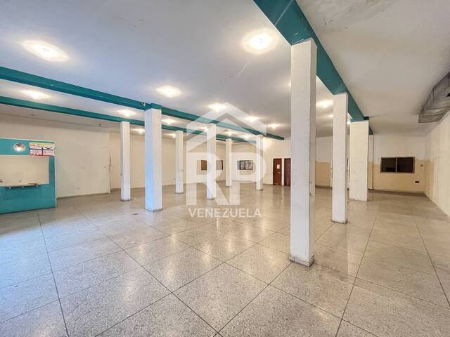 Edificio comercial para Venta en Punto Fijo - 4