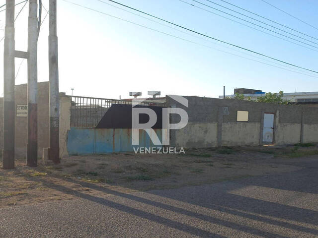 Terreno para Venta en Punto Fijo - 4