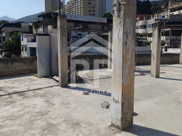 Edificio para Venta en La Guaira - 2