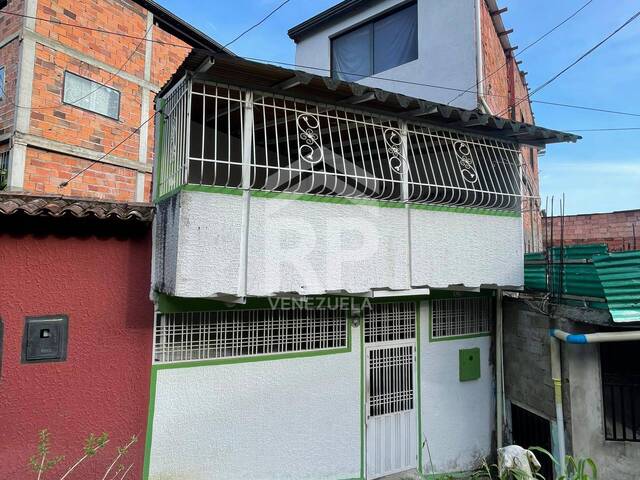 #1043 - Casa para Venta en San Cristóbal - S