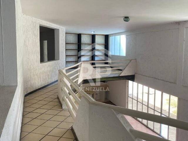 #AMC-005 - Casa para Venta en Carrizal - M