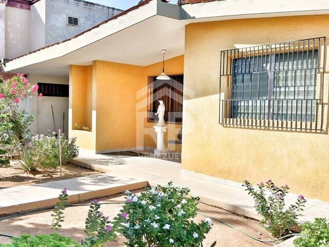 #PLC-001 - Casa para Venta en Maracaibo - V