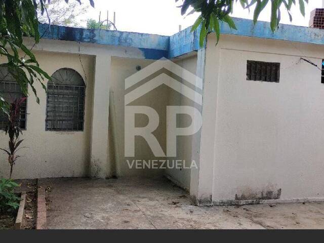 #PLC-007 - Casa para Venta en Maracaibo - V