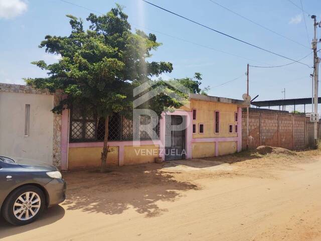 #PLC-010 - Casa para Venta en Maracaibo - V