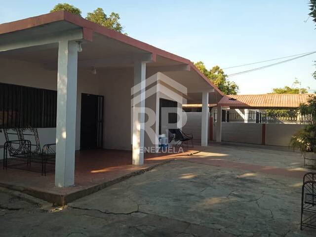 #PLC-009 - Casa para Venta en Maracaibo - V