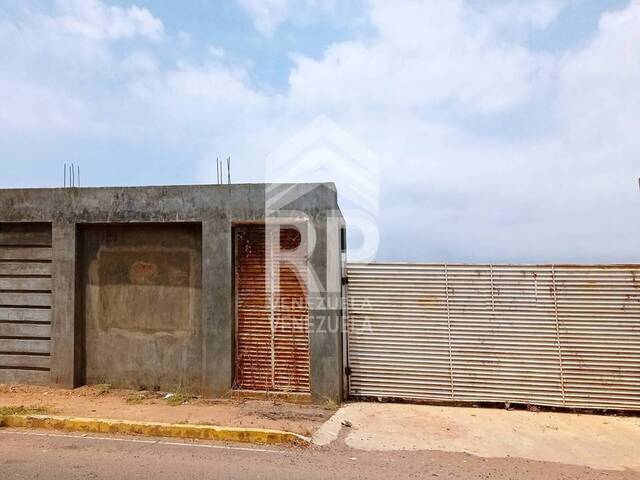 Terreno para Venta en Maracaibo - 1